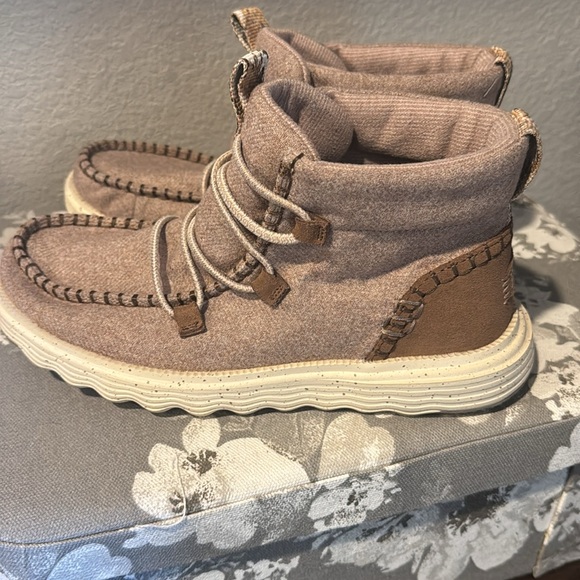 Hey Dude Reyes boot - Picture 2 of 3